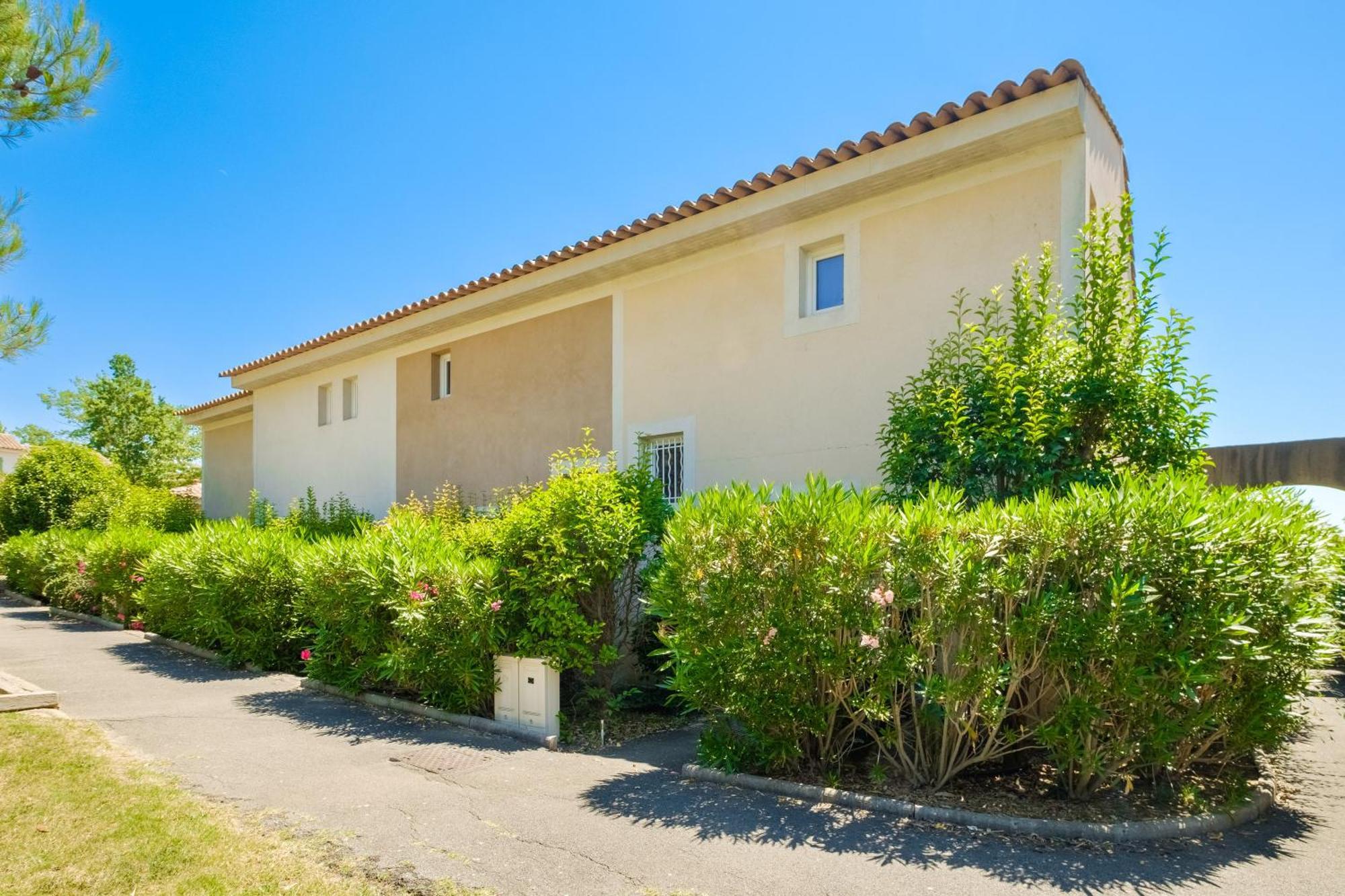 蒙塔劳科斯La Bastide De Chaumette别墅 外观 照片